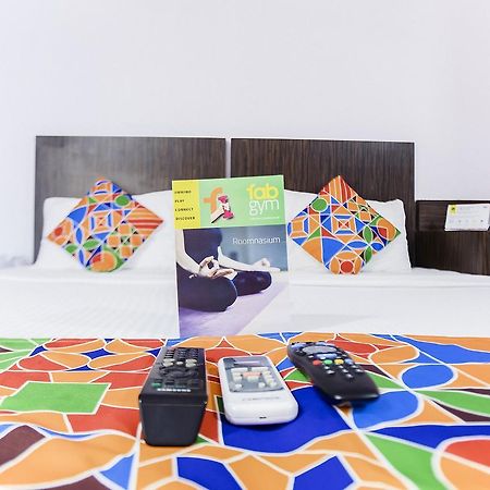 Fabhotel Savoy Suites Mumbai Airport Esterno foto