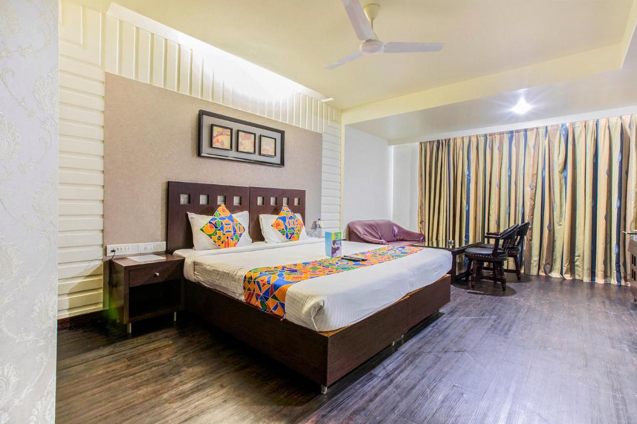 Fabhotel Savoy Suites Mumbai Airport Esterno foto